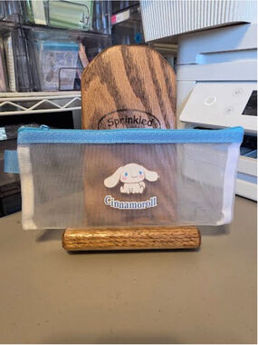 #CIN-2338 Cinnamoroll Mesh Pencil Pouch - Zippered - 8x3.5"